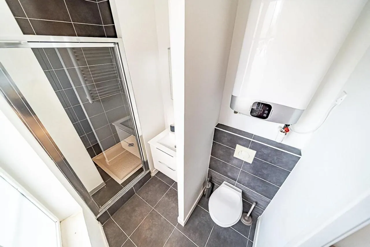 Le Petit George Gouy - Studio Metro Debourg Apartment Lyon